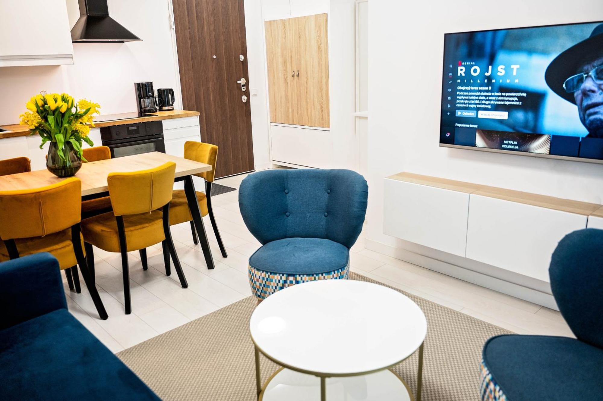 3 In Mennica Appartement