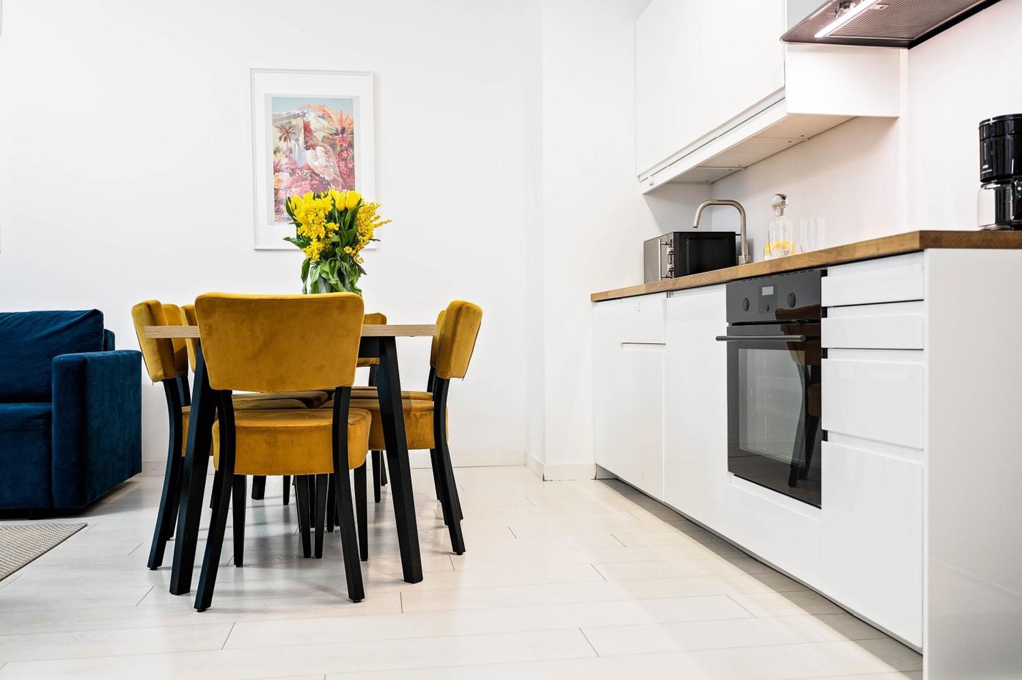 3 In Mennica Appartement *