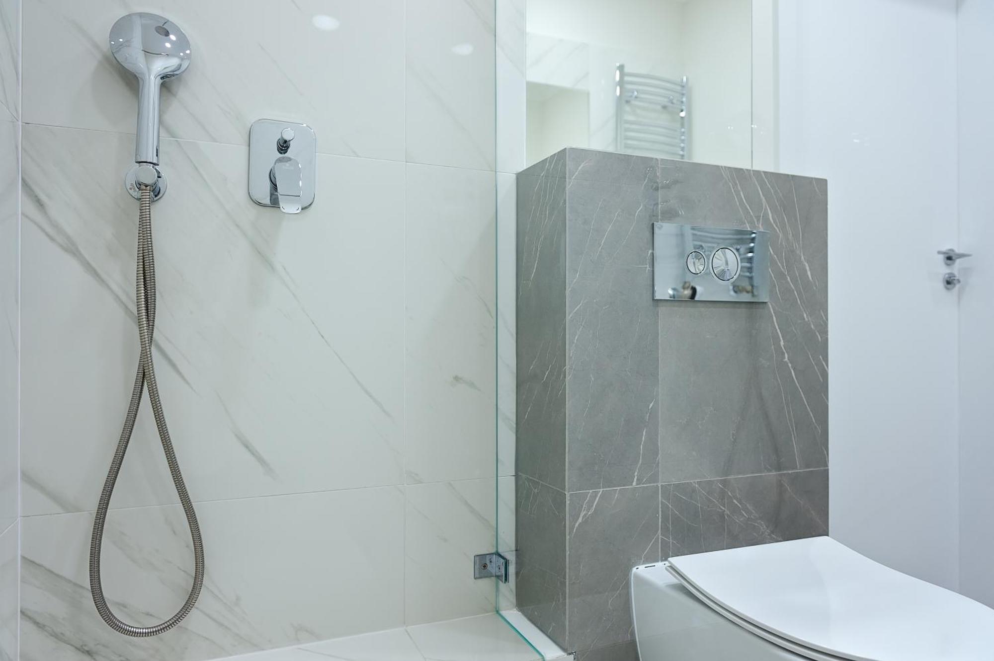 3 In Mennica Appartement *